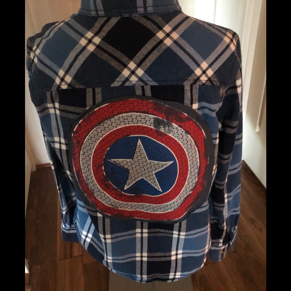 OOAK Boys XL captain America shirt